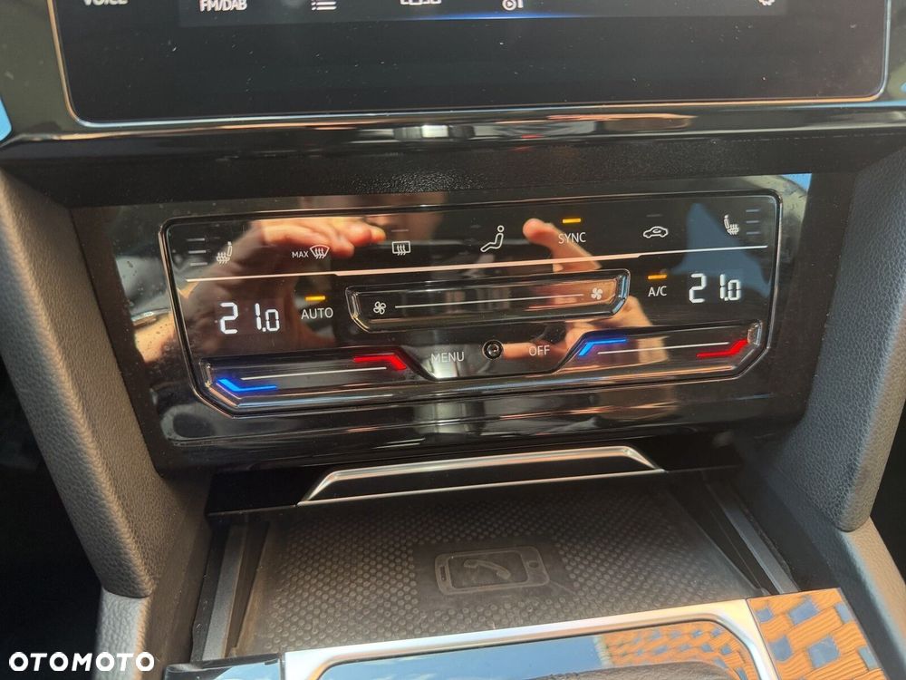 Volkswagen Arteon 2.0 TSI Elegance DSG - 22