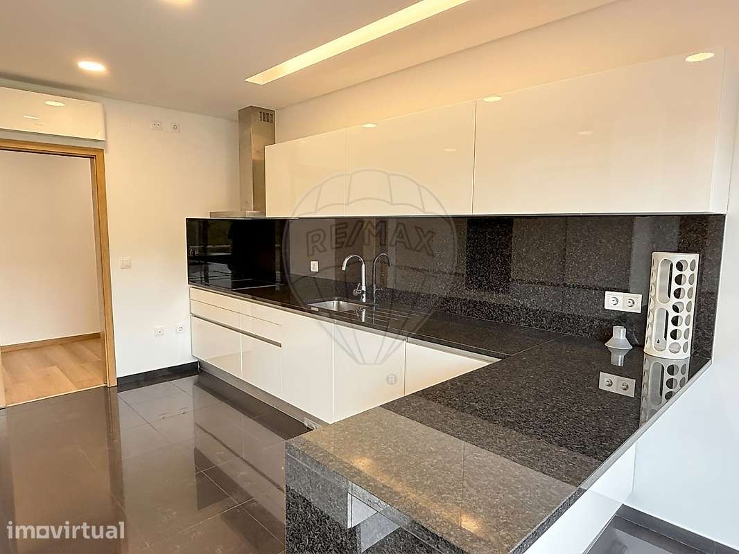 Apartamento T3 para venda - Grande imagem: 2/22