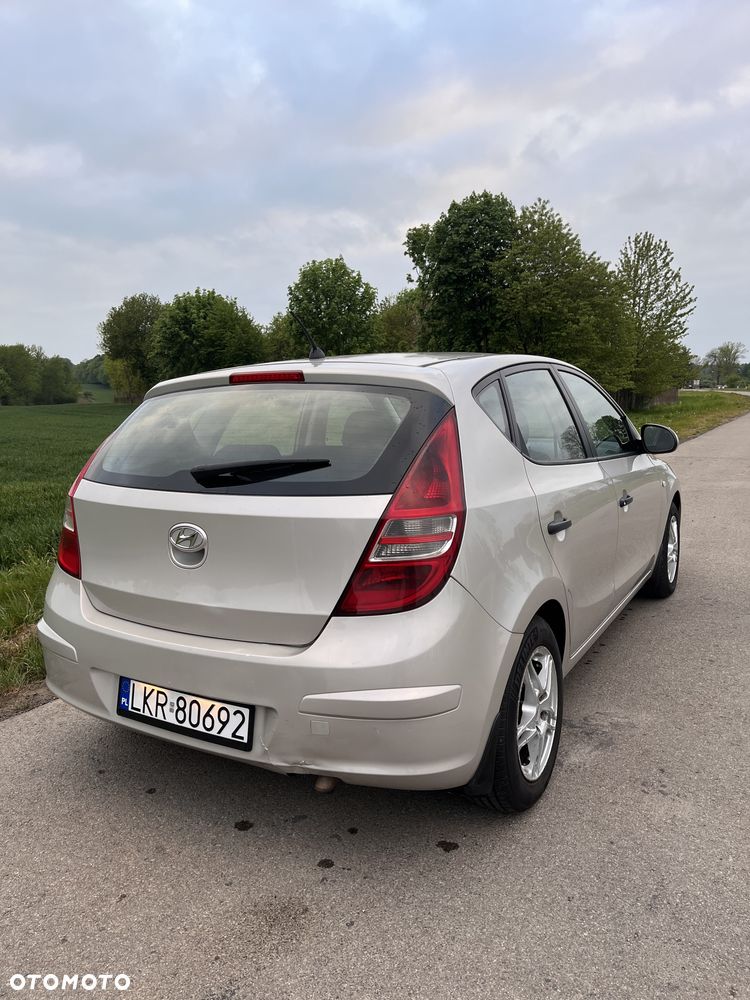 Hyundai i30 1.4 Blue Classic - 3
