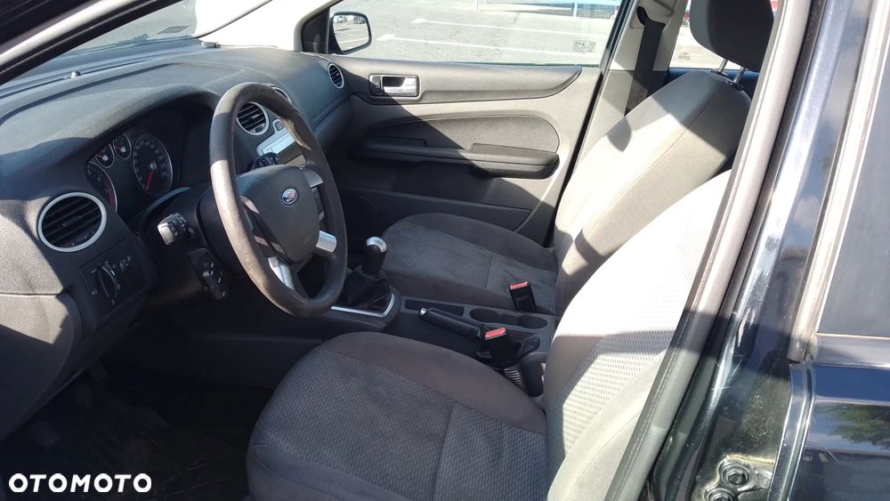 Ford Focus - 6