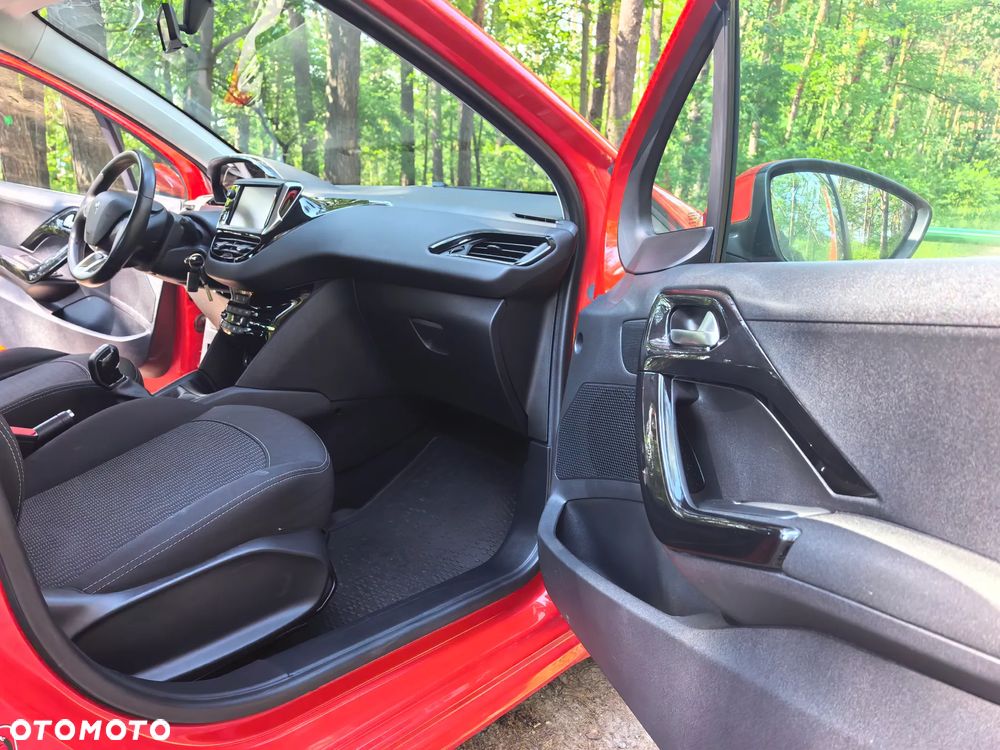 Peugeot 208 1.2 PureTech Active - 10