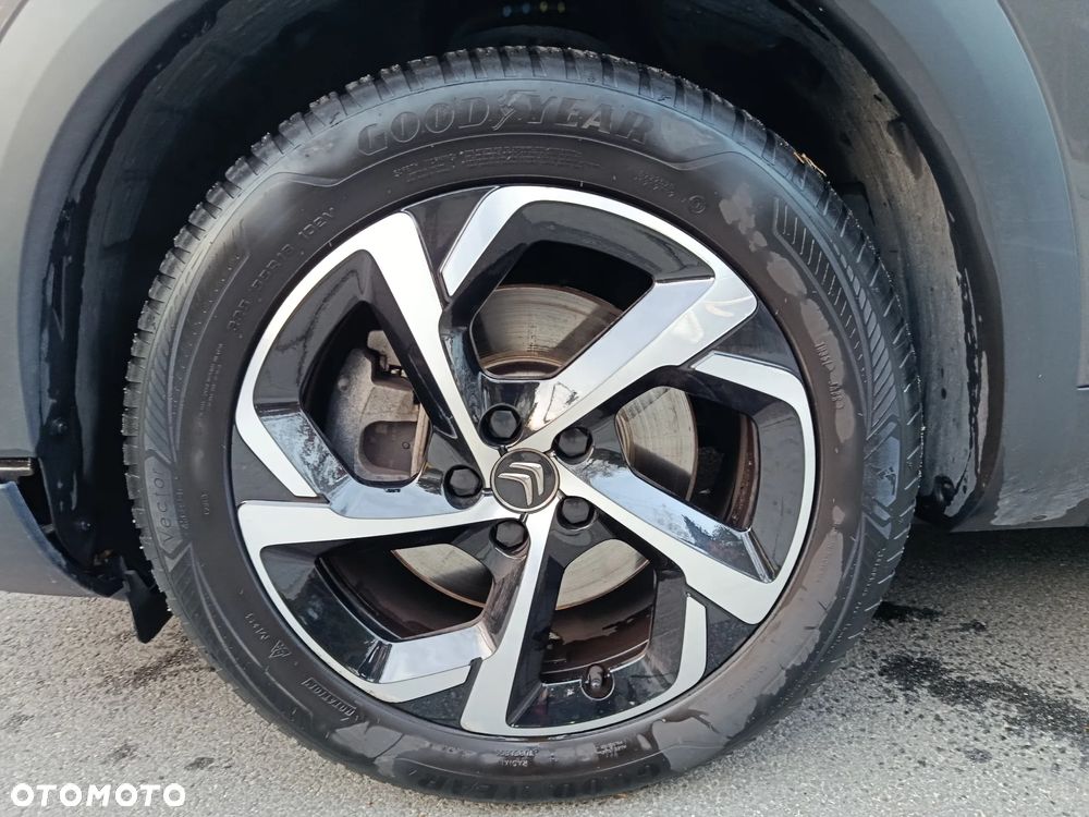 Citroën C5 Aircross 1.6 PHEV Shine EAT8 - 24