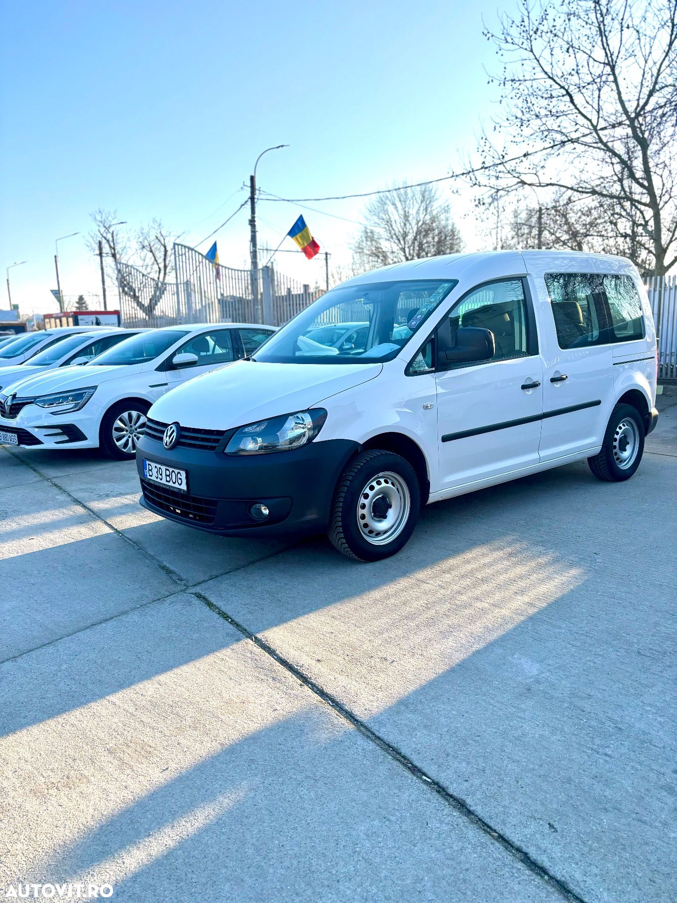 Volkswagen Caddy 1.6 TDI BlueMotion Trendline - 1