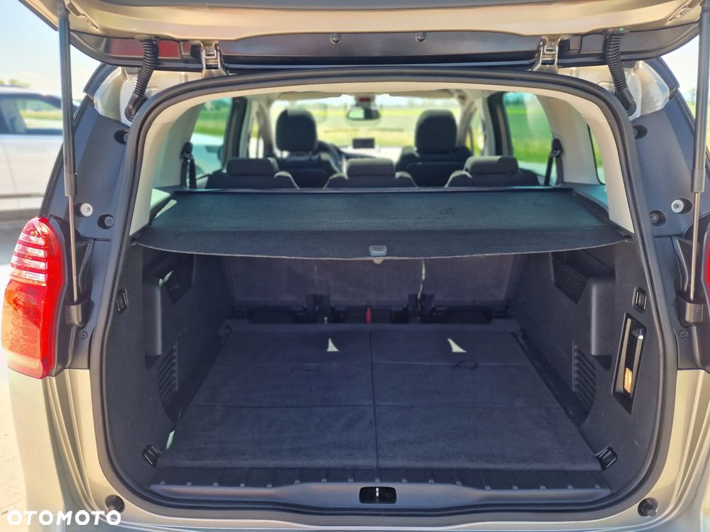 Peugeot 5008 1.6 HDi Premium - 27