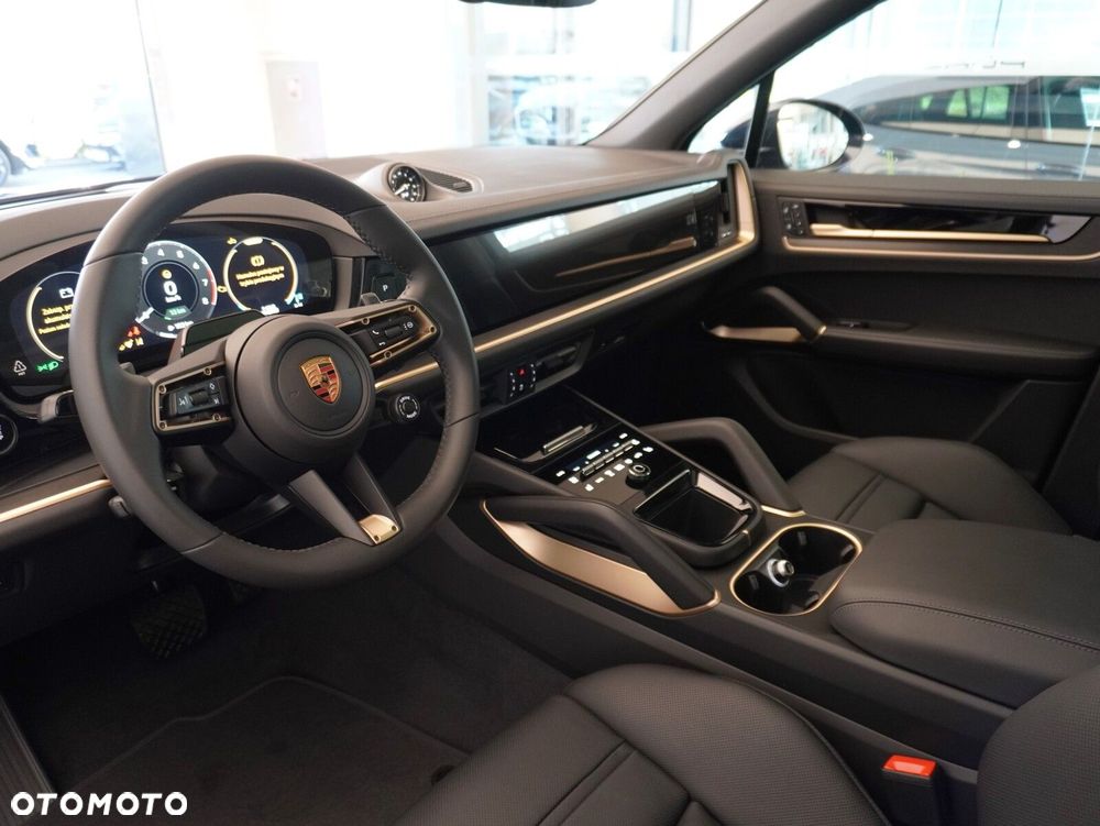 Porsche Cayenne E-Hybrid PHEV Black Edition - 29