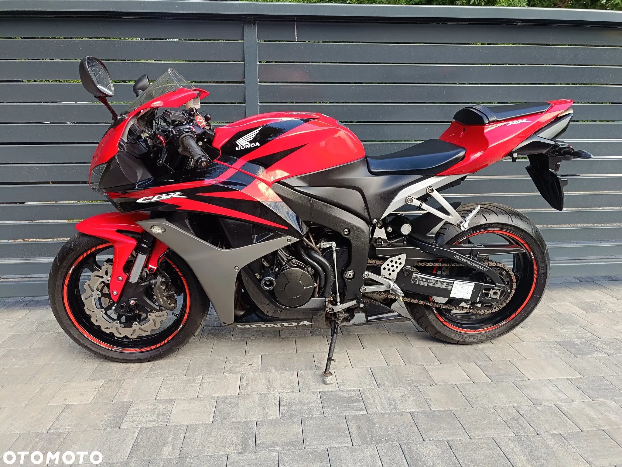 Honda CBR - 26
