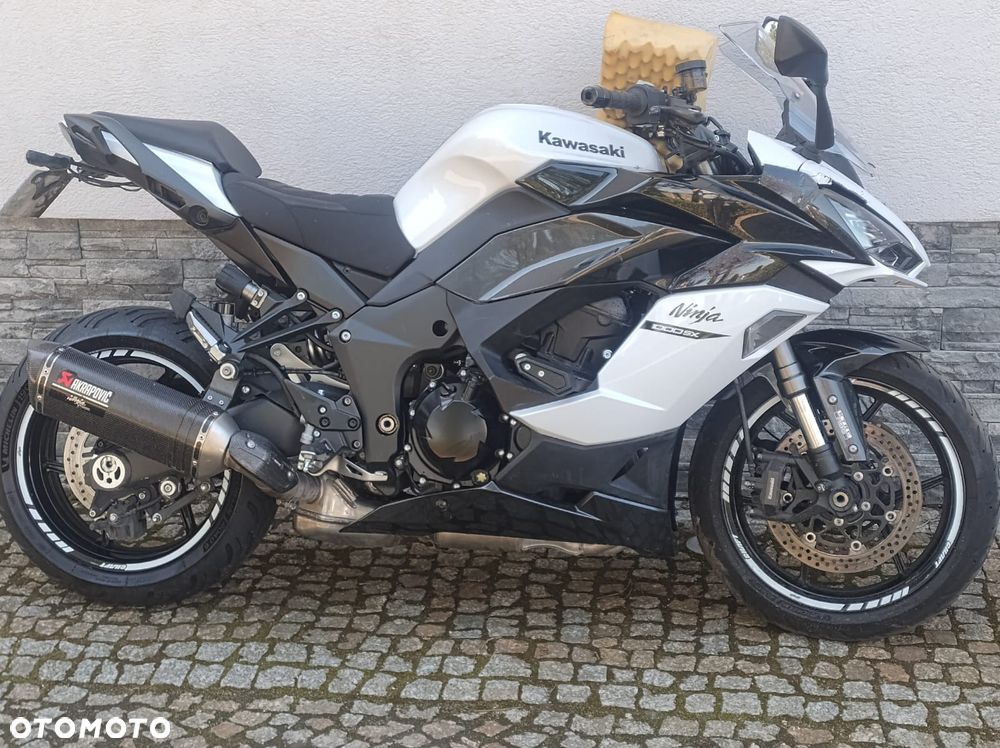 Kawasaki Ninja 1000 SX - 5