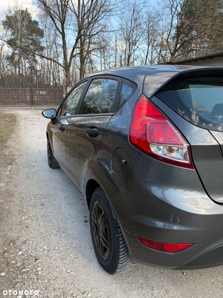 Ford Fiesta 1.25 Ambiente - 4