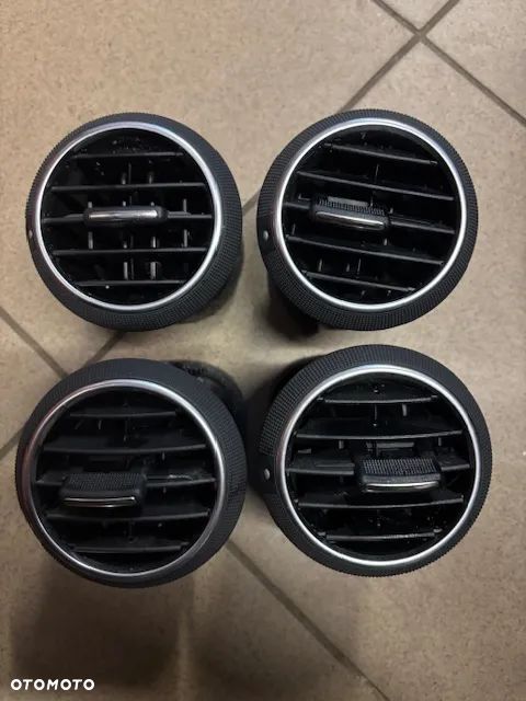 KRATKA KRATKI NAWIEWU AUDI A3 8P 8P0820901D 8P0820901A - 9