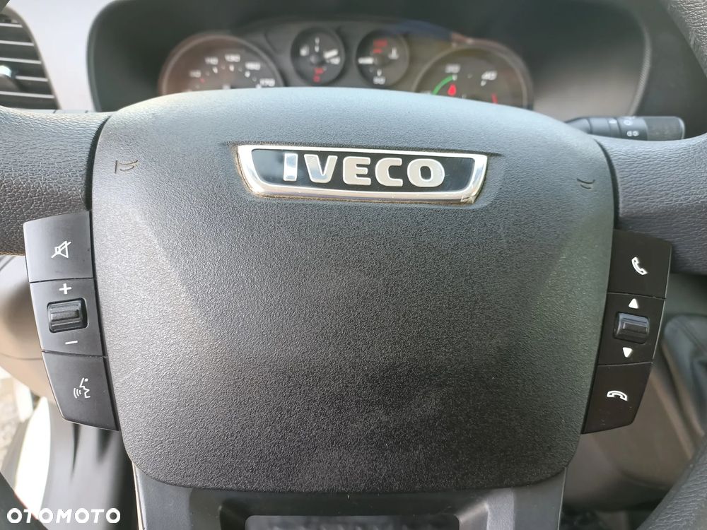 Iveco 35C13 Chłodnia FRC Winda Boczne Drzwi - 17