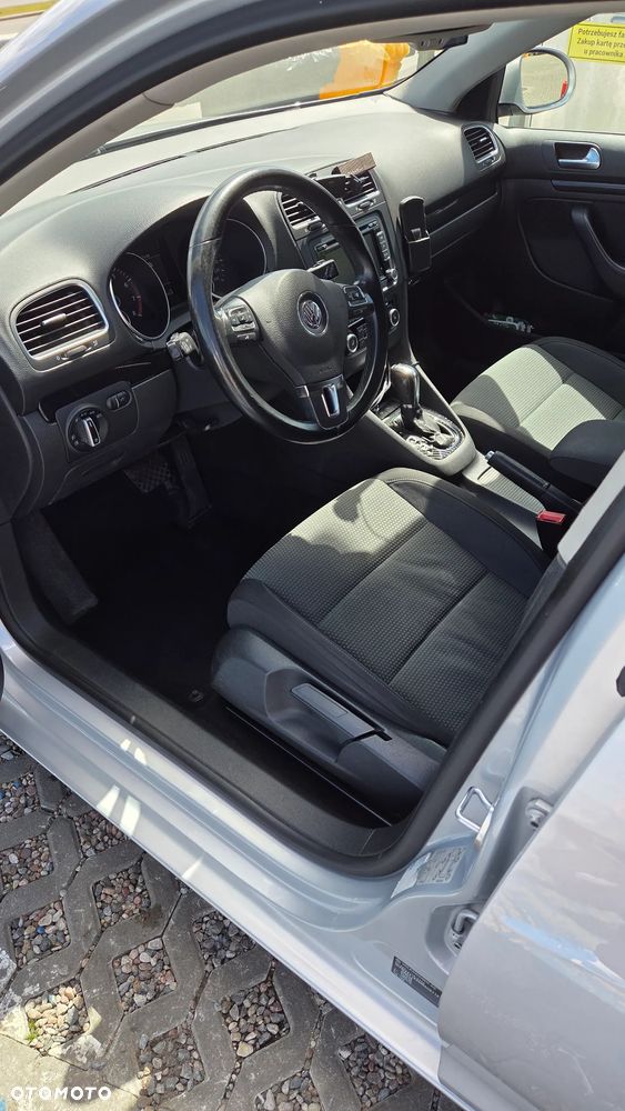Volkswagen Golf 1.2 TSI Comfortline DSG - 11