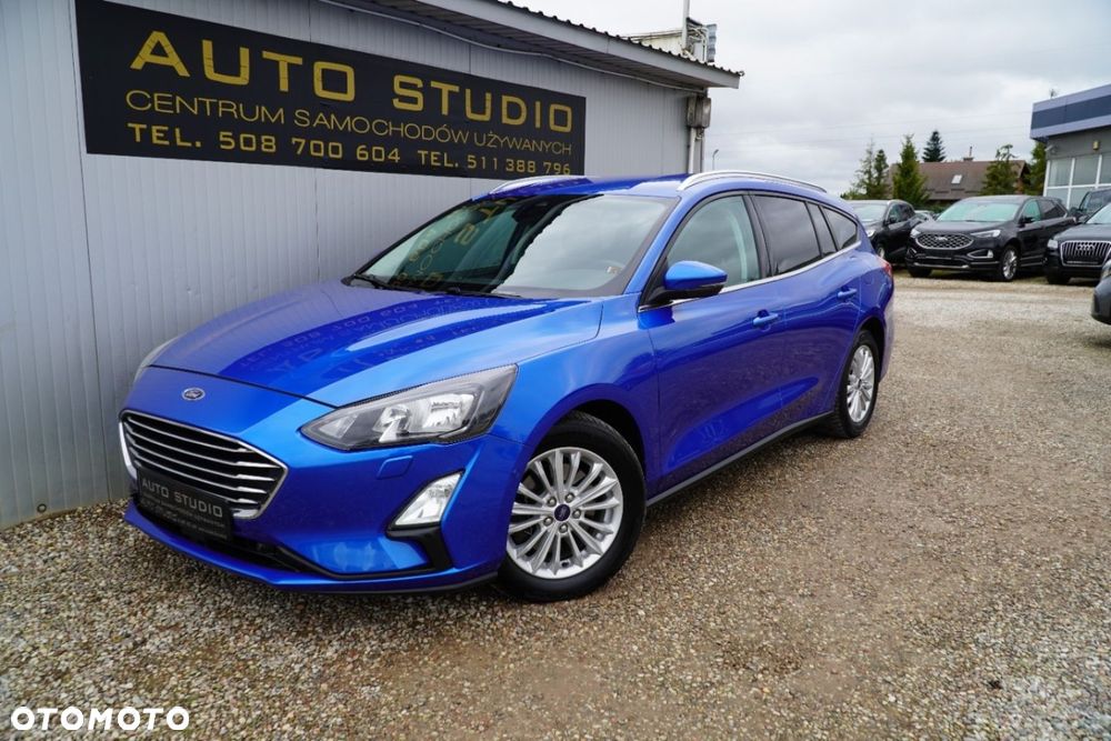 Ford Focus - 32
