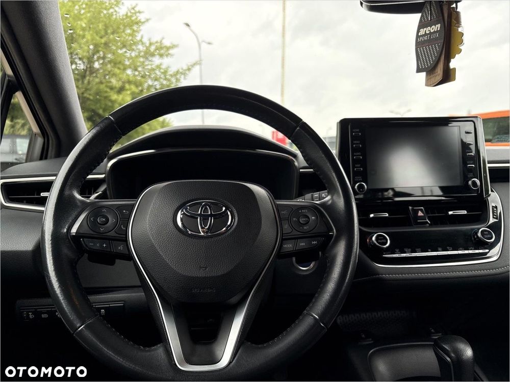 Toyota Corolla 2.0 Hybrid Comfort - 18