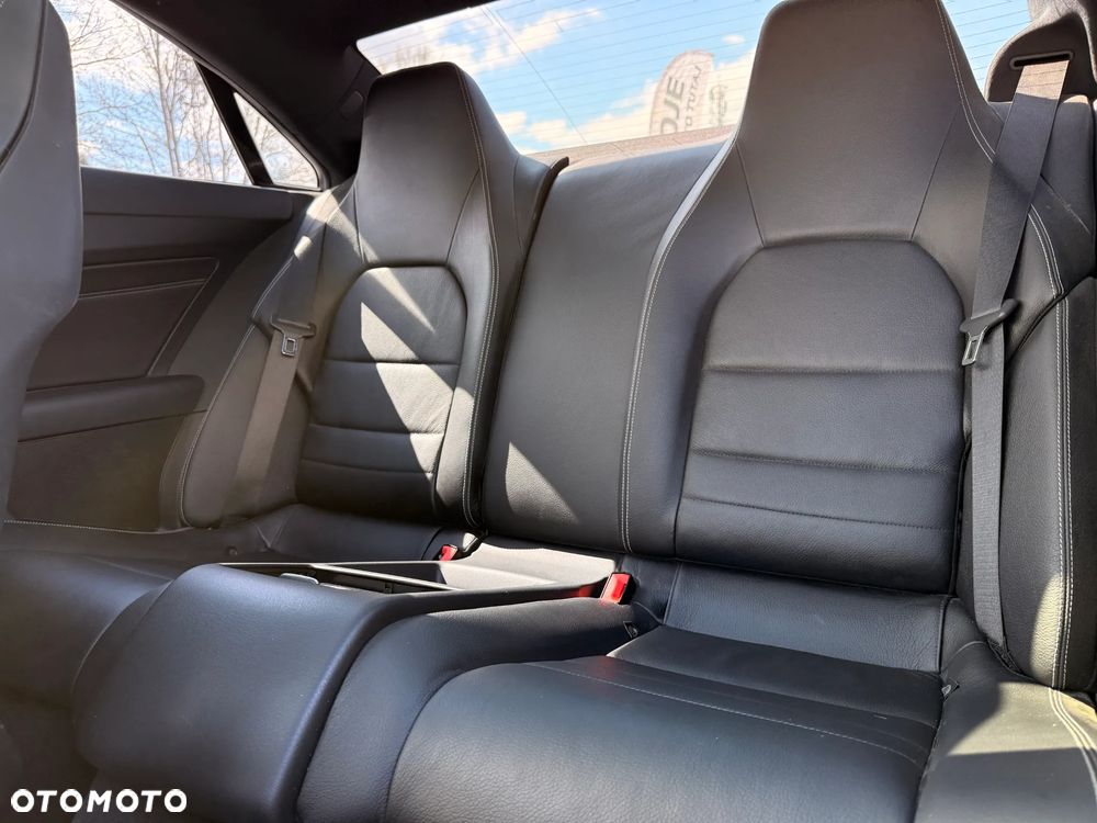 Mercedes-Benz Klasa E - 30