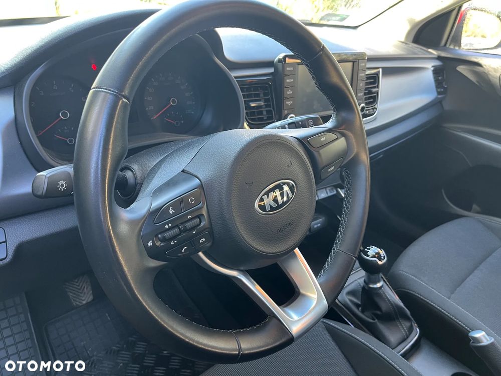 Kia Rio 1.2 L - 9