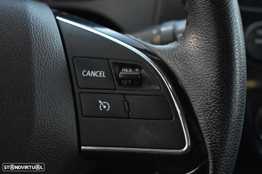 Mitsubishi Space Star 1.2 Intense Connect Edition - 26