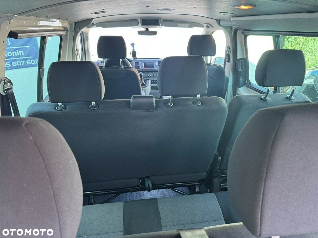 Volkswagen Transporter - 21