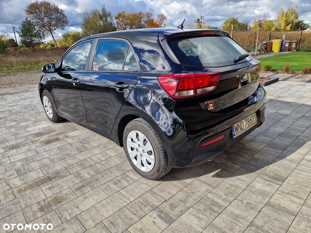 Kia Rio 1.2 M - 7