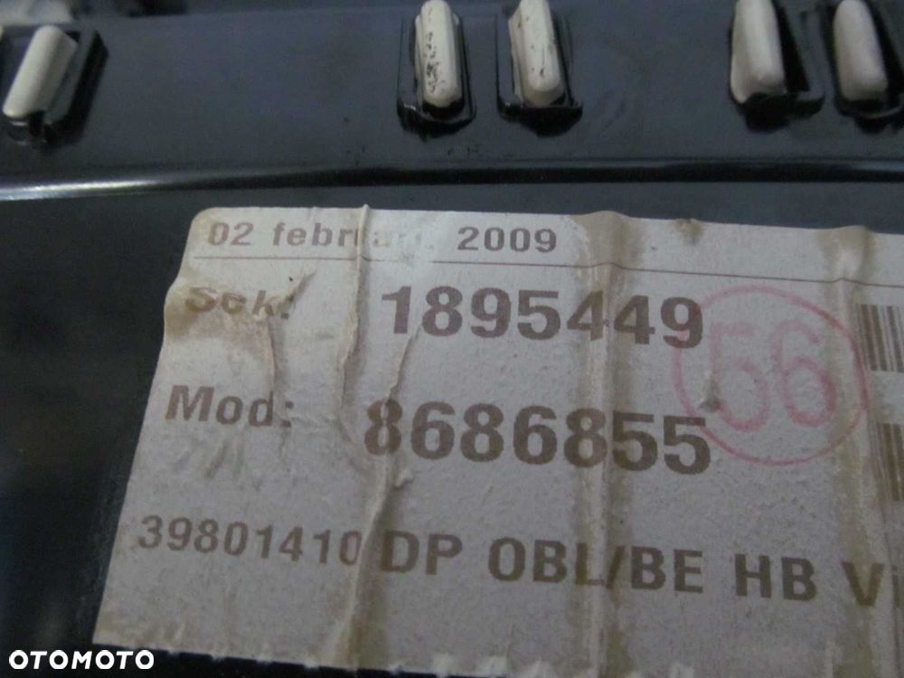 VOLVO S80 II V70 06-13 TAPICERKA BOCZEK DRZWI SKORA TYL PRAWY 8686855 - 9