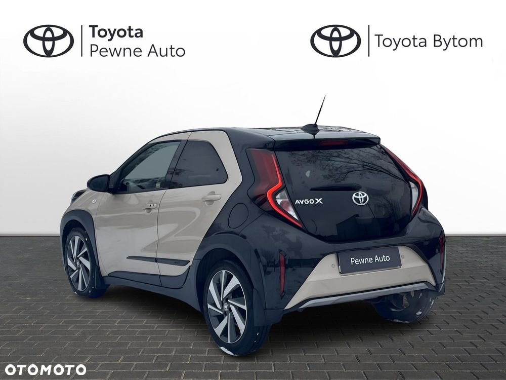 Toyota Aygo X 1.0 VVT-i Executive CVT - 14