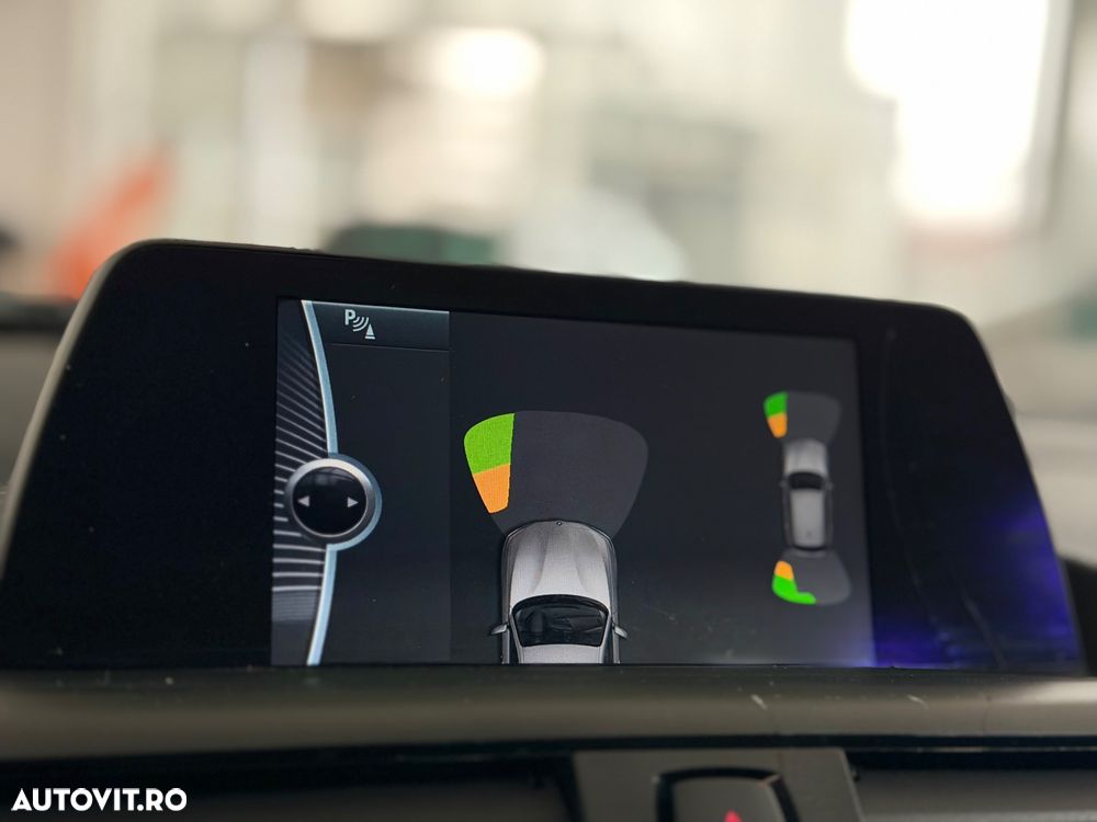 BMW Seria 1 118d Sport Line - 30