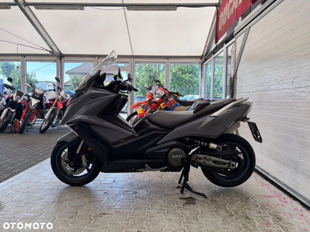 Kymco AK 550 - 17
