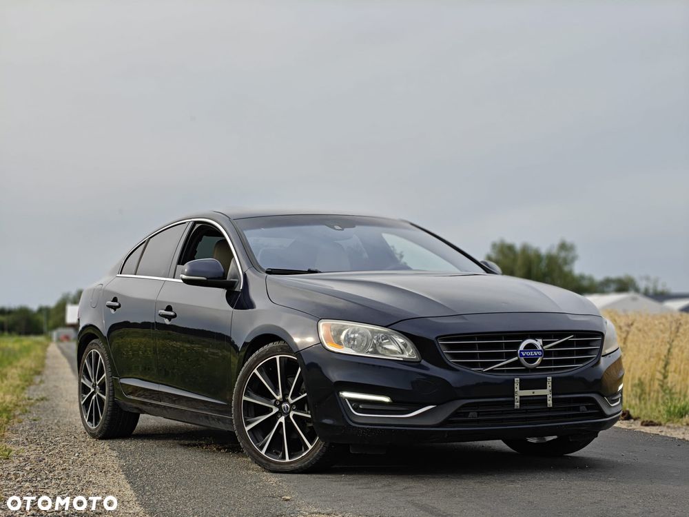 Volvo S60 T5 Drive-E R-Design Momentum - 5