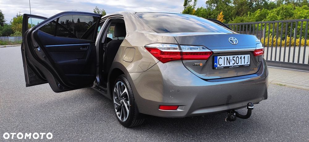 Toyota Corolla 1.6 Prestige - 19