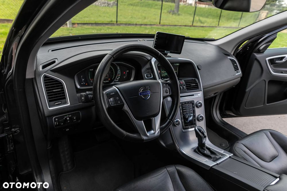 Volvo XC 60 - 30
