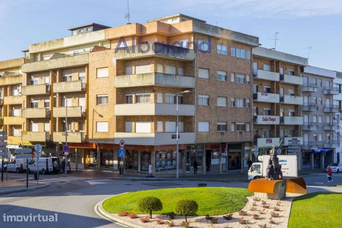 Escritório - Centro da cidade de Barcelos (junto campo da feira) - Grande imagem: 4/6