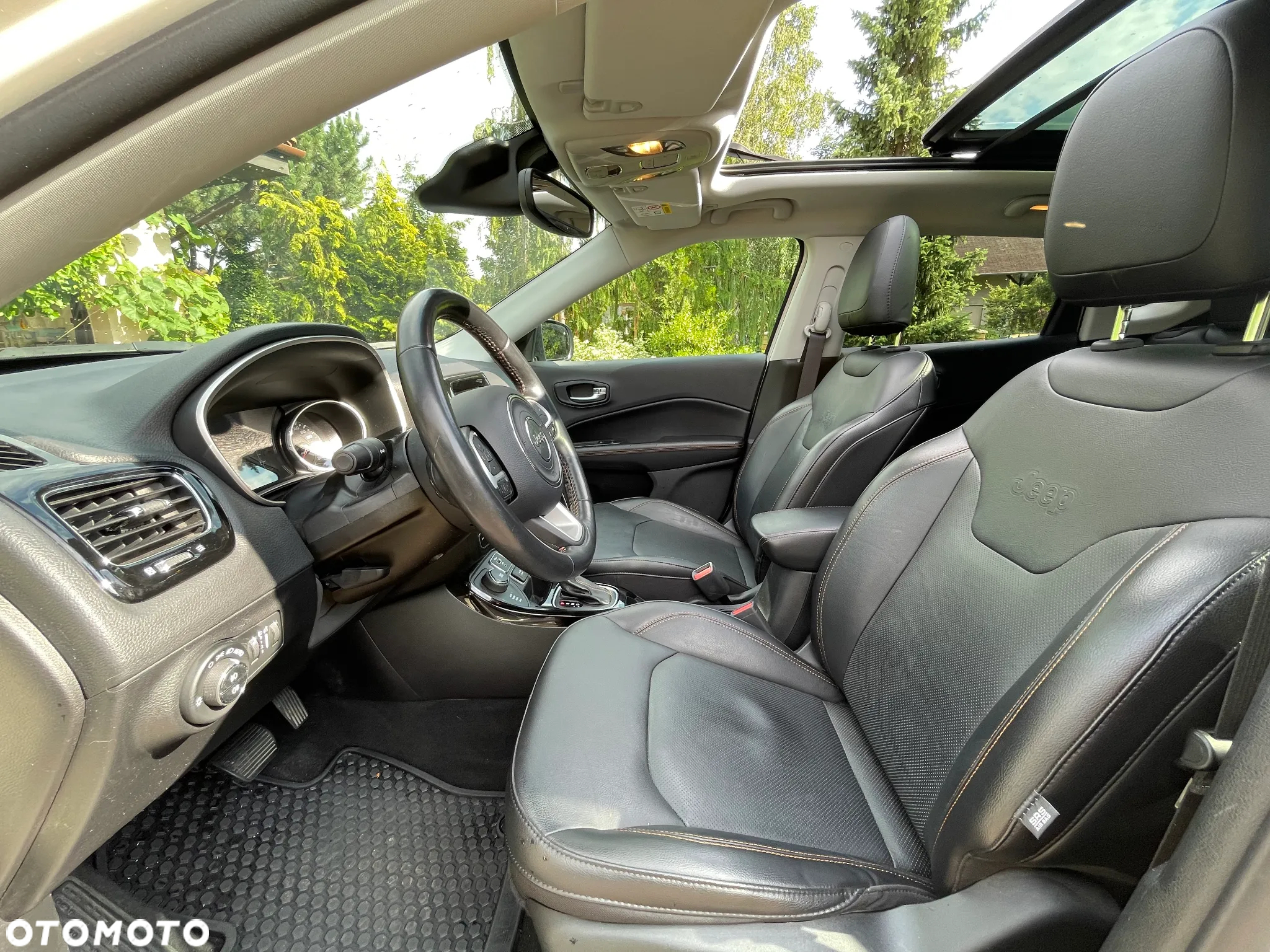 Jeep Compass 2.0 MJD Limited 4WD S&S - 29