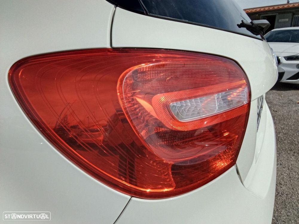 Mercedes-Benz A 180 d Urban Aut. - 9