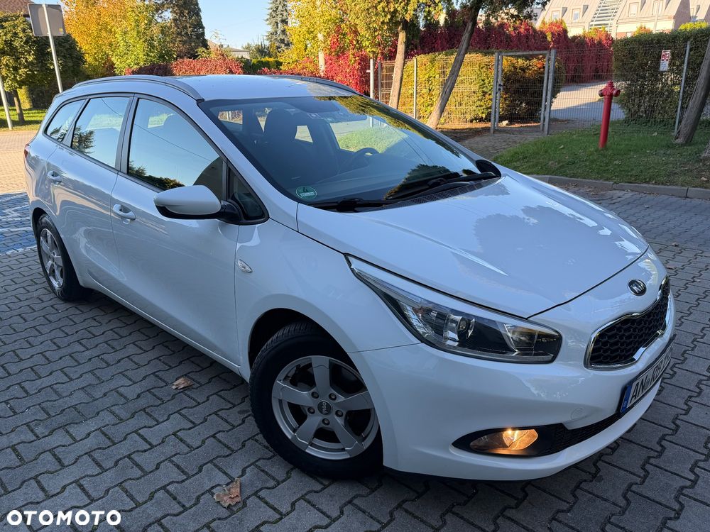 Kia Ceed 1.4 CVVT Attract - 10