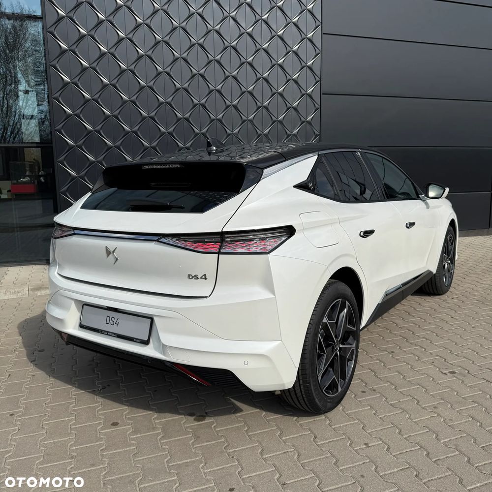 DS Automobiles DS 4 1.2 mHEV Pallas eDCS6 - 8