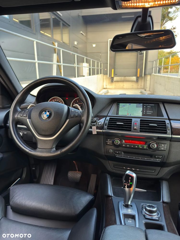 BMW X6 - 8