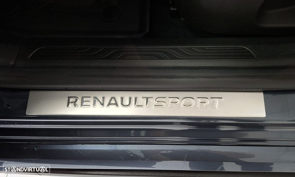 Renault Mégane 1.8 TCe R.S. Trophy - 18