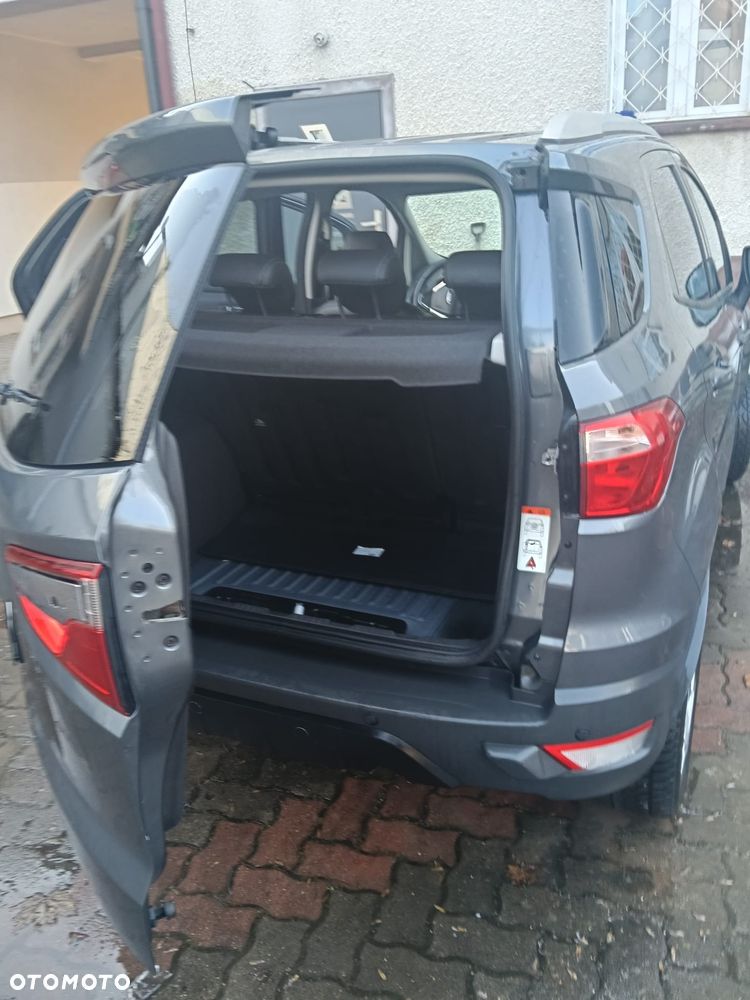 Ford EcoSport - 10