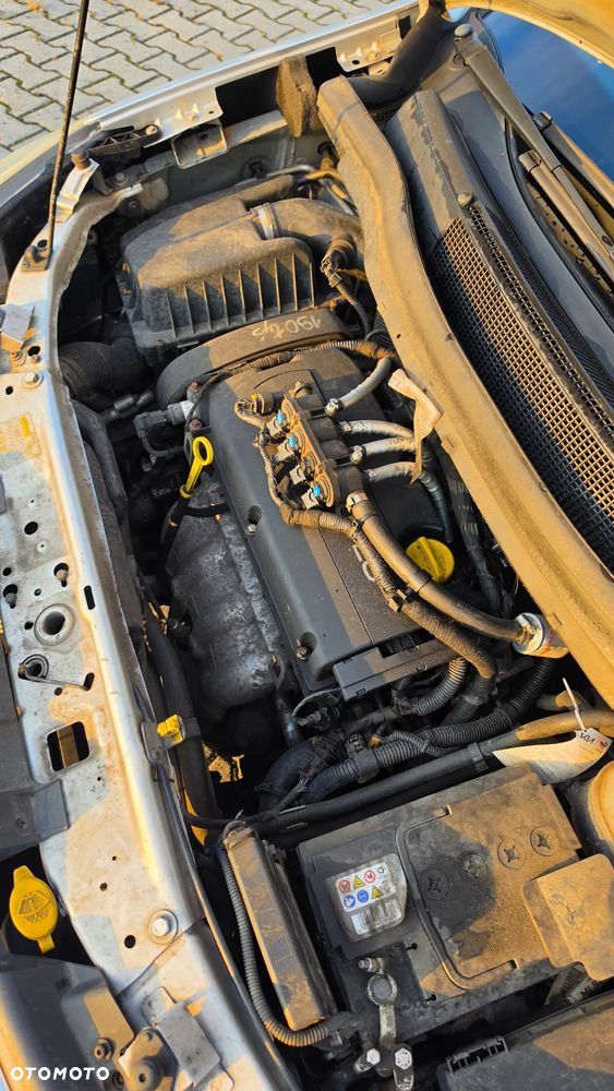 Opel Zafira 1.8 111 - 26