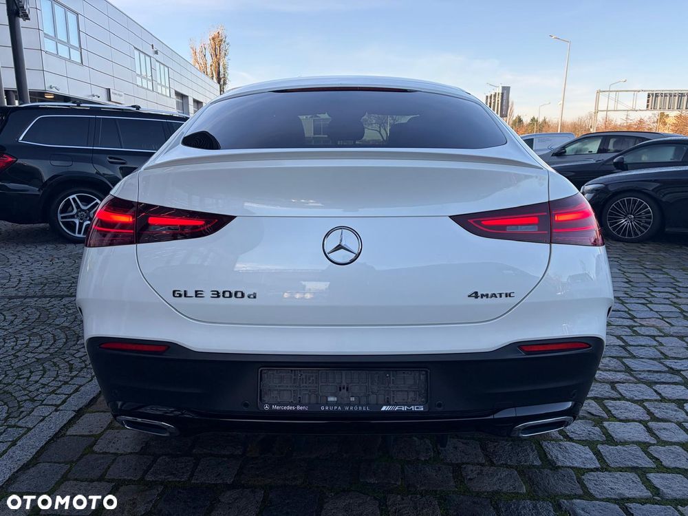 Mercedes-Benz GLE 300 d 4-Matic Premium Plus - 5