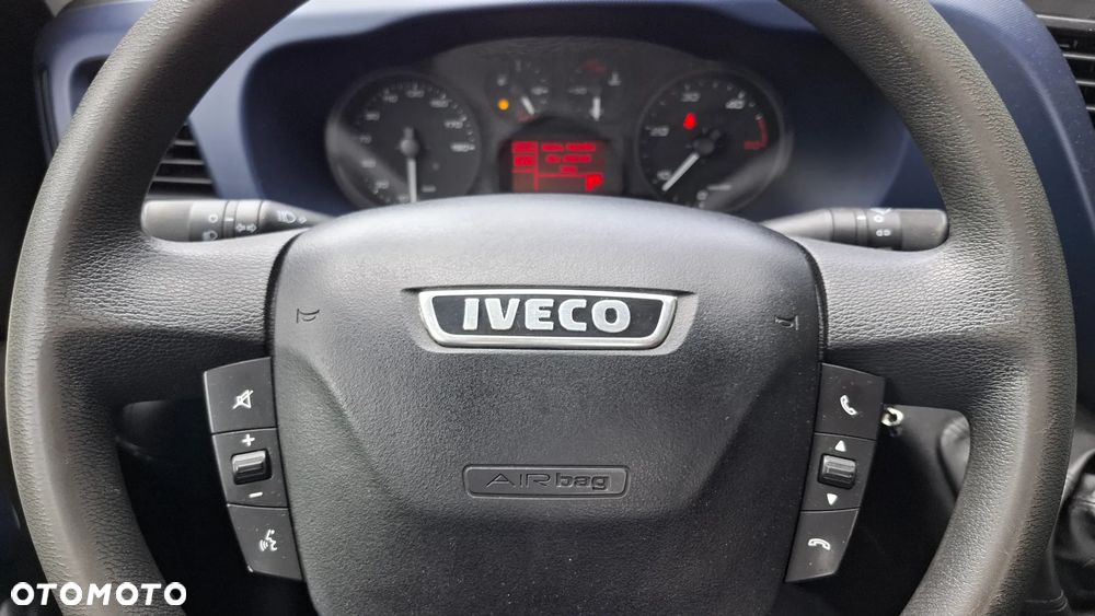 Iveco DAILY 35S16 - 26