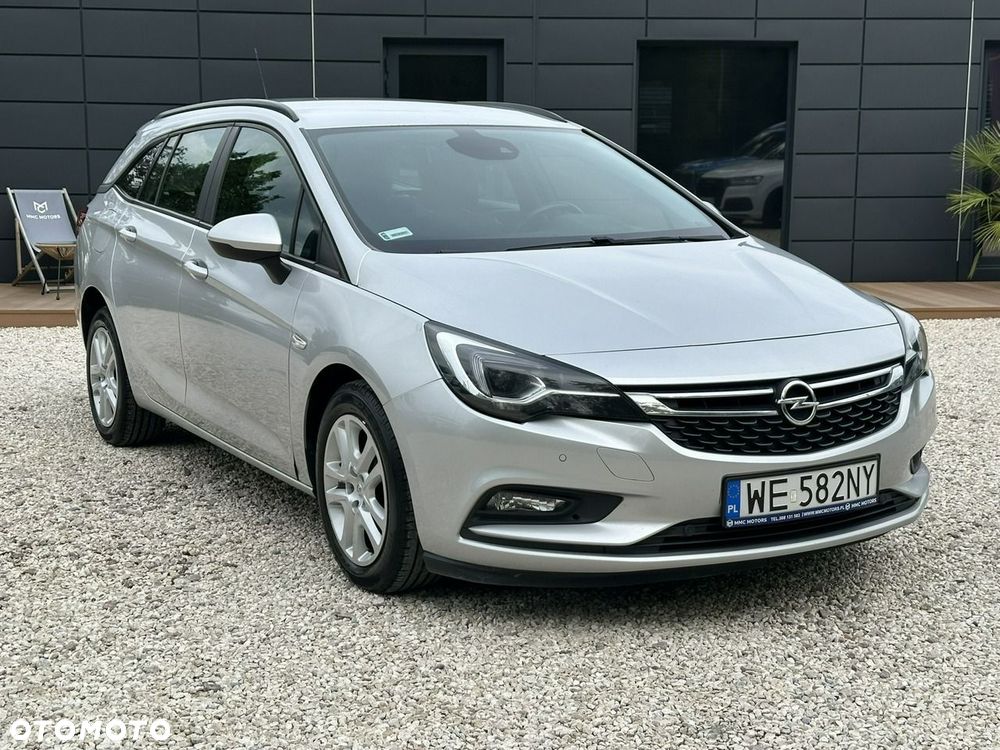Opel Astra - 1
