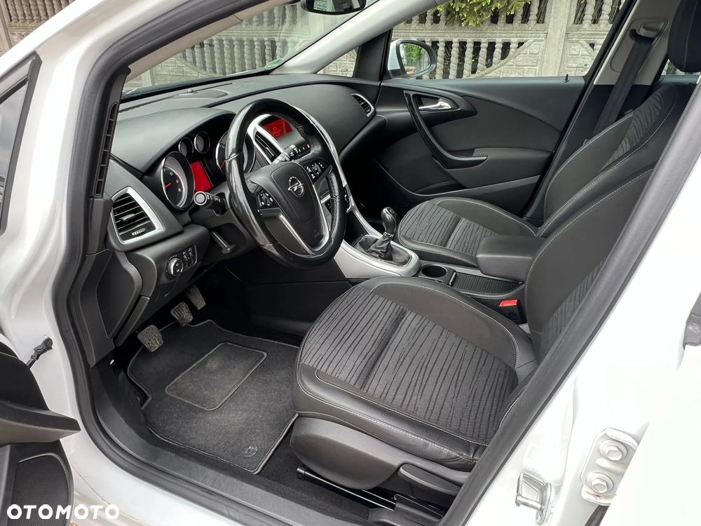 Opel Astra 1.4 Turbo - 19