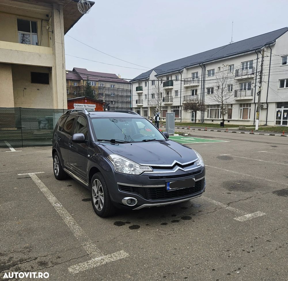 Citroen C-Crosser 2012 photo 2
