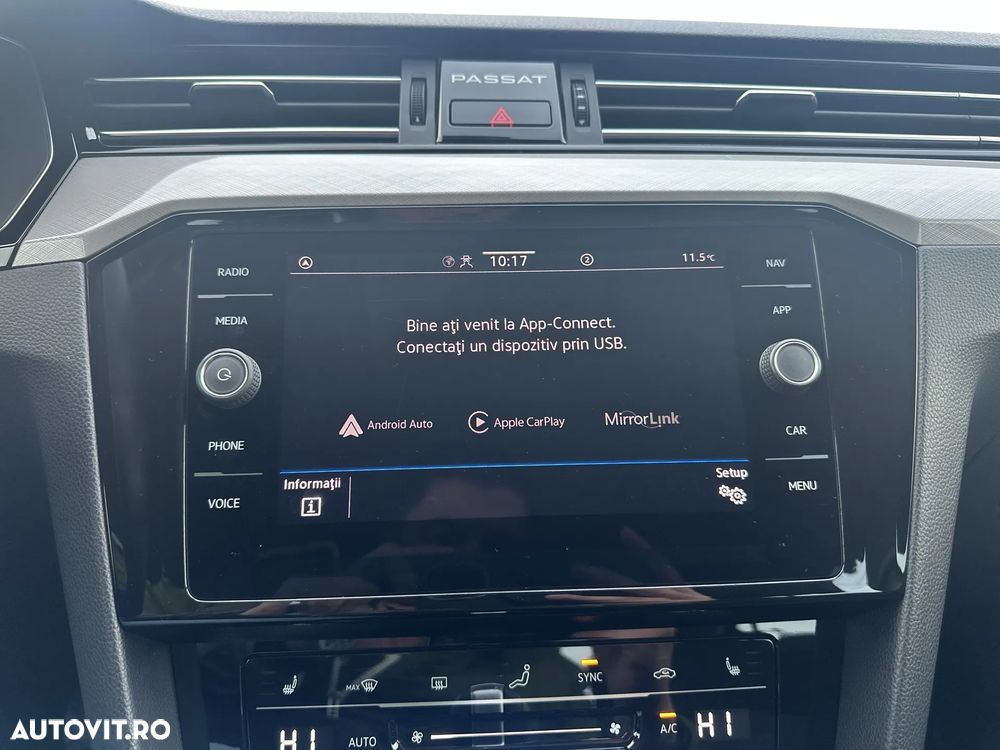 Volkswagen Passat 2.0 TDI DSG Comfortline - 27