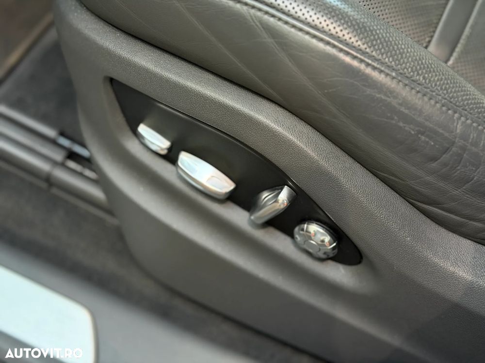 Porsche Cayenne Standard - 14
