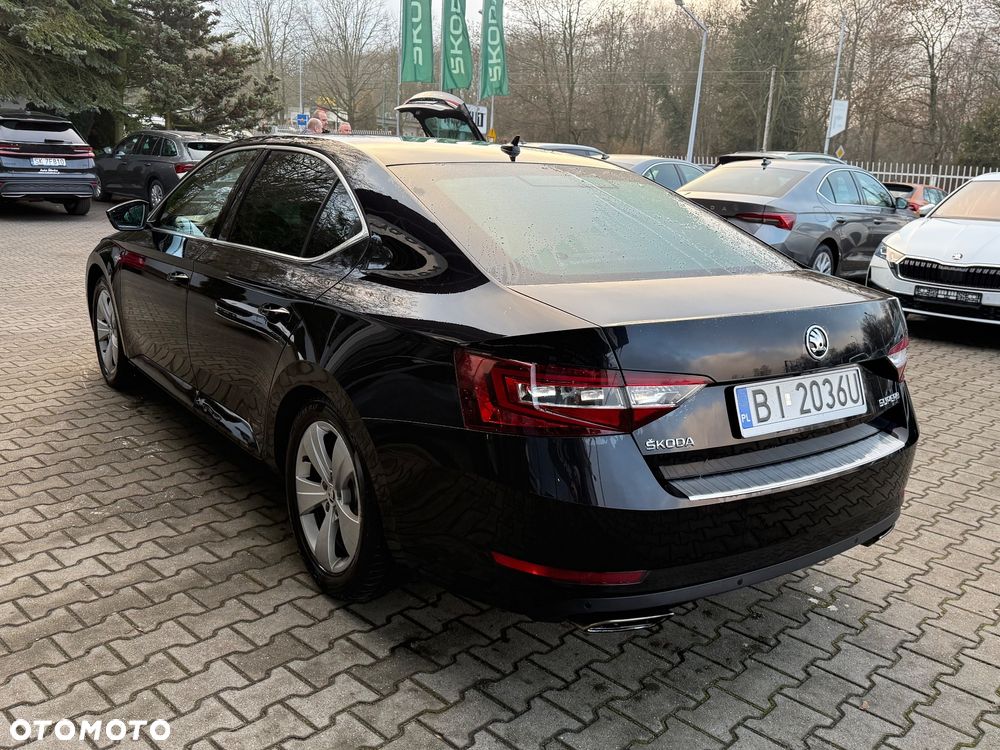 Skoda Superb 2.0 TSI 4x4 L&K DSG - 5