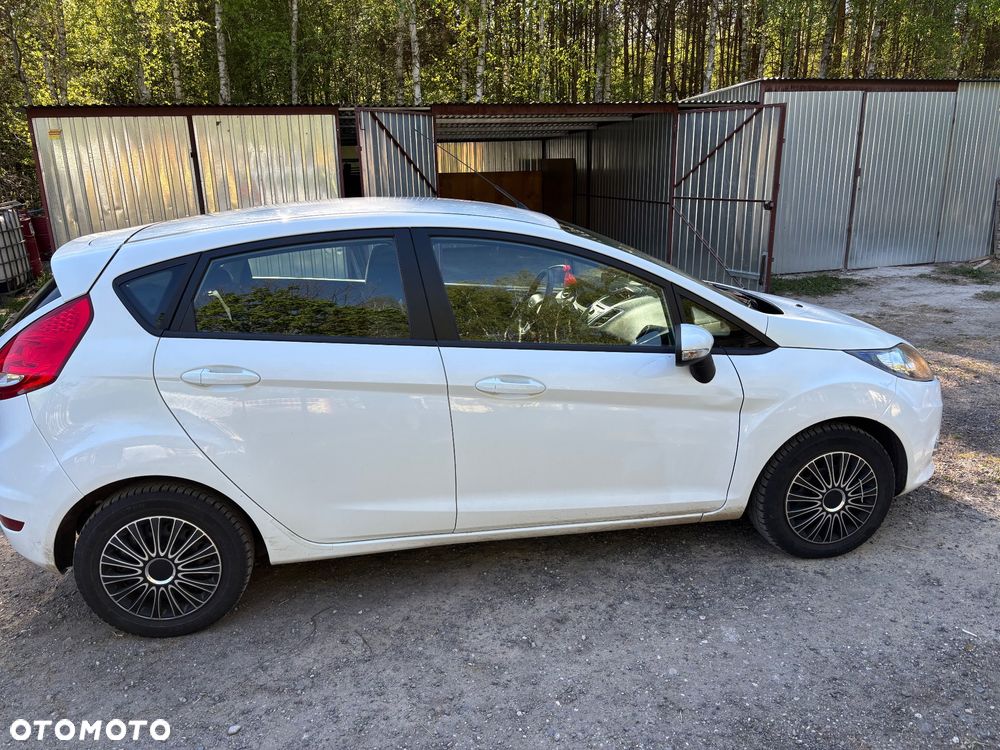 Ford Fiesta 1.4 Trend EU5 - 4