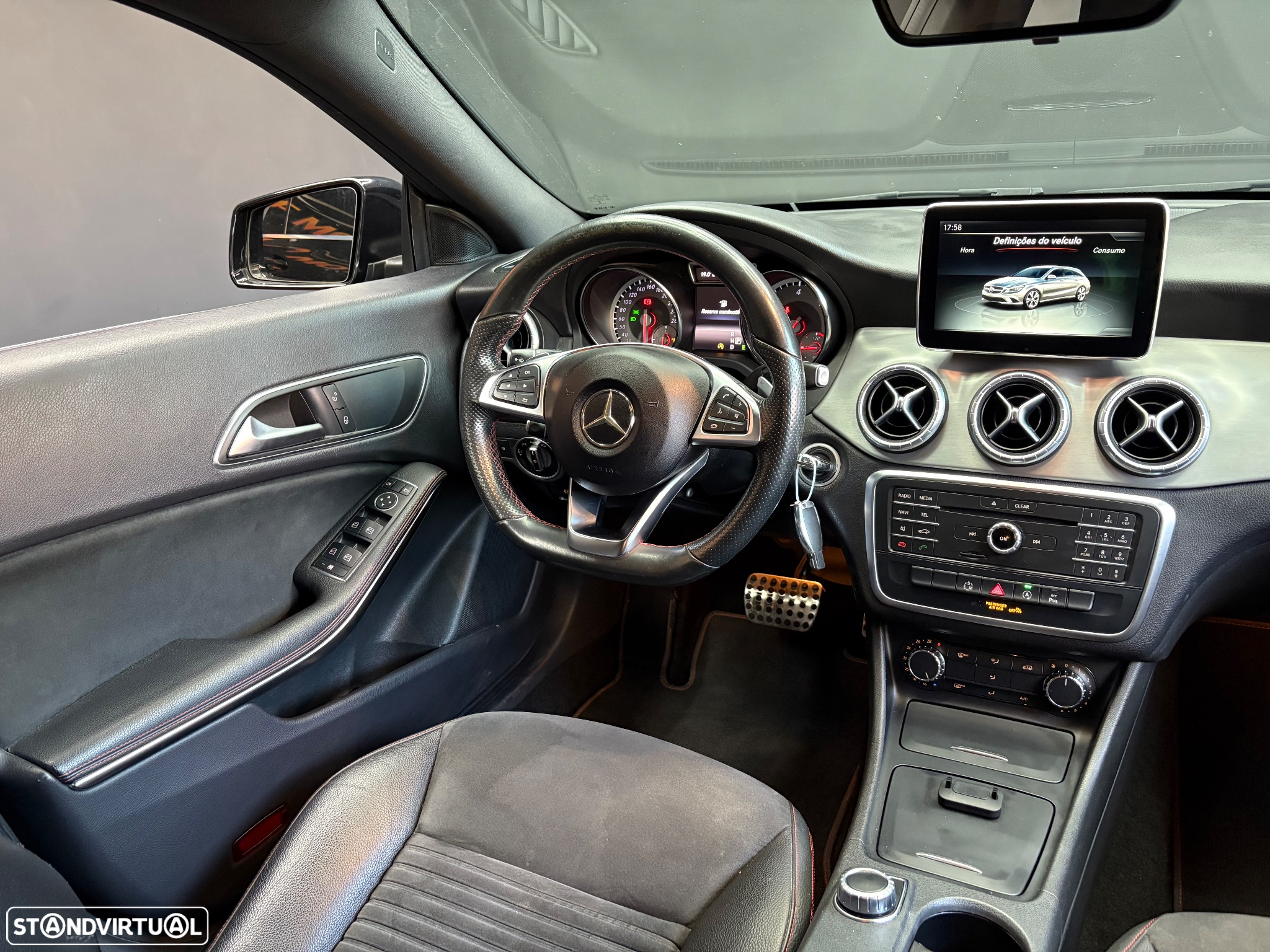 Mercedes-Benz CLA 200 d Shooting Brake AMG Line Aut. - 13