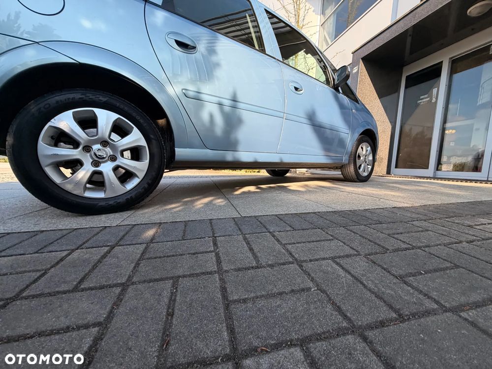 Opel Meriva - 23