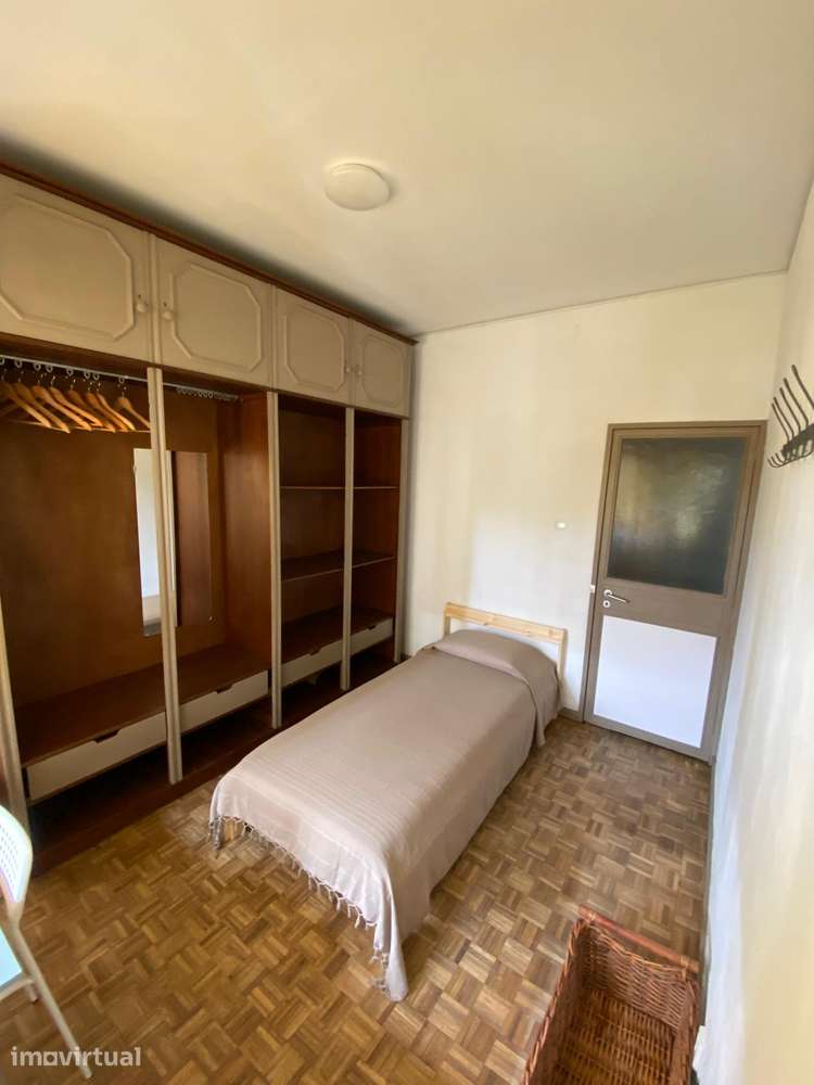 Apartamento T4 Rua Serpa Pinto - Porto - Grande imagem: 4/16